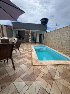 CASA Á VENDA NOVO MUNDO