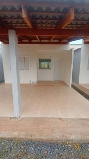 CASA Á VENDA NO BAIRRO MANGABEIRAS