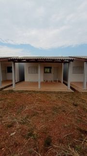 CASA Á VENDA NO BAIRRO MANGABEIRAS