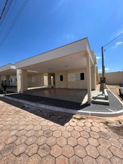 CASA Á VENDA NO CONDOMÍNIO  VILLAGIO  IIDA RISSATO