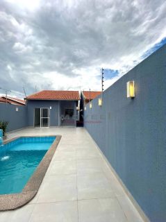 CASA Á VENDA NO BAIRRO PAIAGUÁS