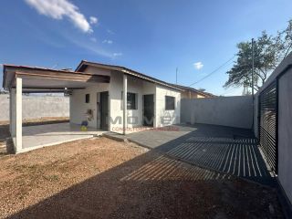 CASA Á VENDA NO BAIRRO ALTOS DO CERRADOS