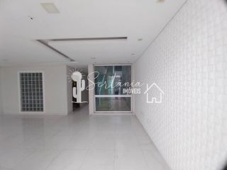 Casa para Venda com Excelente Localização na Rua Floriano Peixoto 129 – Centro – Sertânia/PE.