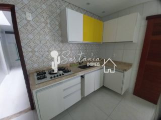 Casa para Venda com Excelente Localização na Rua Floriano Peixoto 129 – Centro – Sertânia/PE.