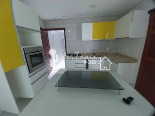 Casa para Venda com Excelente Localização na Rua Floriano Peixoto 129 – Centro – Sertânia/PE.