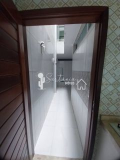 Casa para Venda com Excelente Localização na Rua Floriano Peixoto 129 – Centro – Sertânia/PE.