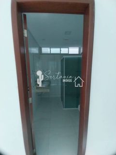 Casa para Venda com Excelente Localização na Rua Floriano Peixoto 129 – Centro – Sertânia/PE.