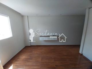 Casa para Venda com Excelente Localização na Rua Floriano Peixoto 129 – Centro – Sertânia/PE.