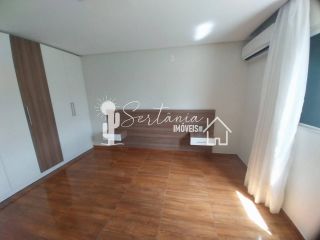 Casa para Venda com Excelente Localização na Rua Floriano Peixoto 129 – Centro – Sertânia/PE.