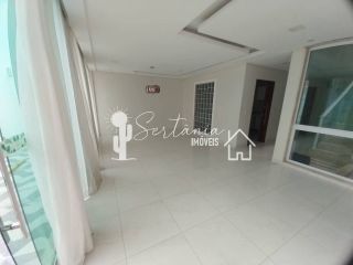 Casa para Venda com Excelente Localização na Rua Floriano Peixoto 129 – Centro – Sertânia/PE.
