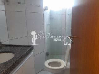 Aluga apartamento mobiliado em Boa Viagem, próximo ao colégio Santa Maria.