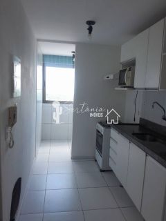 Aluga apartamento mobiliado em Boa Viagem, próximo ao colégio Santa Maria.