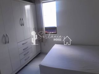 Aluga apartamento mobiliado em Boa Viagem, próximo ao colégio Santa Maria.