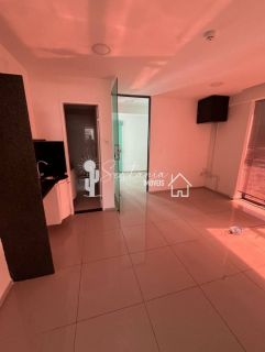 Vendo Sala excelente localização em Boa viagem. Pagamento facilitado.