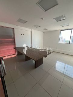 Vendo Sala excelente localização em Boa viagem. Pagamento facilitado.