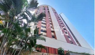 Venda apartamento em Boa Viagem 03 quartos, 02 vagas, Área de lazer.