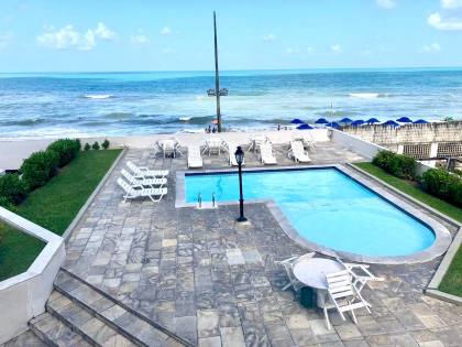 Venda apartamento beira mar de Piedade - Com 04 suítes, 03 vagas, 300M².