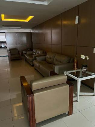 Venda apartamento 03 quartos em Boa Viagem, 02 vagas, com lazer.