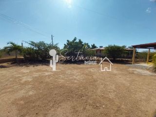 Chácara para Venda com excelente localização próximo ao Açude Barra, há 7,0 km da cidade.