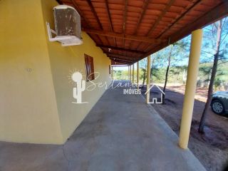 Chácara para Venda com excelente localização próximo ao Açude Barra, há 7,0 km da cidade.