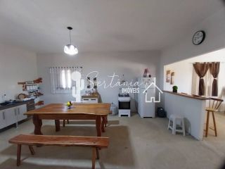 Chácara para Venda com excelente localização próximo ao Açude Barra, há 7,0 km da cidade.