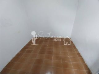 Casa para Venda com Excelente Localização na Rua 07 de Setembro – Centro – Sertânia/PE.