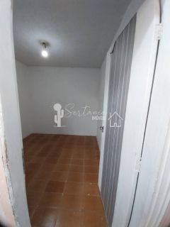 Casa para Venda com Excelente Localização na Rua 07 de Setembro – Centro – Sertânia/PE.