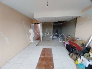 Casa para Venda com Excelente Localização na Rua 07 de Setembro – Centro – Sertânia/PE.