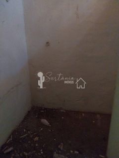 Casa para Venda com Excelente Localização na Rua 07 de Outubro – Centro – Sertânia/PE.