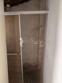 Casa para Venda com Excelente Localização na Rua 07 de Outubro – Centro – Sertânia/PE.