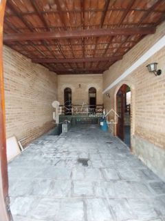 Casa para Alugar com Excelente Localização na Rua Rui Barbosa, 155 – Centro – Sertânia/PE.