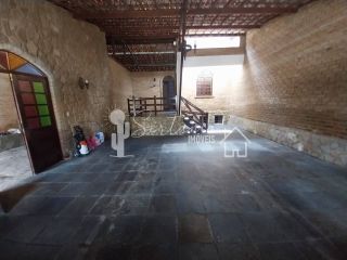 Casa para Alugar com Excelente Localização na Rua Rui Barbosa, 155 – Centro – Sertânia/PE.