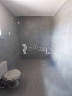 Casa para Alugar com Excelente Localização na Rua Rui Barbosa, 155 – Centro – Sertânia/PE.