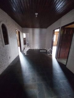 Casa para Alugar com Excelente Localização na Rua Rui Barbosa, 155 – Centro – Sertânia/PE.