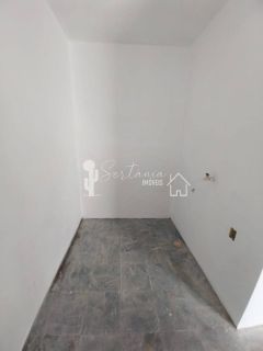 Casa para Alugar com Excelente Localização na Rua Rui Barbosa, 155 – Centro – Sertânia/PE.