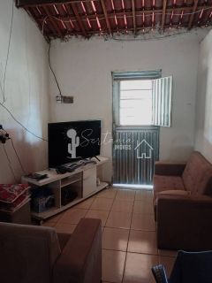 VENDE UM SITIO COM CASA NO JATOBÁ - POVOADO DE CAROALINA EM SERTÂNIA - PE