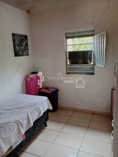 VENDE UM SITIO COM CASA NO JATOBÁ - POVOADO DE CAROALINA EM SERTÂNIA - PE