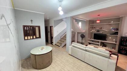 Casa Duplex com Ponto Comercial no Siqueira Campos