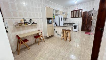 Casa Duplex com Ponto Comercial no Siqueira Campos