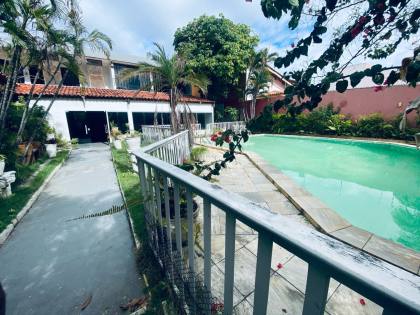 Casa com Piscina no Coroa do Meio