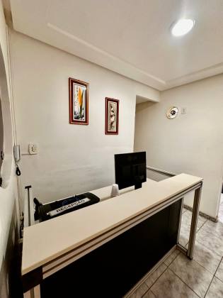 Salas Comerciais no Edifício Oviêdo Teixeira