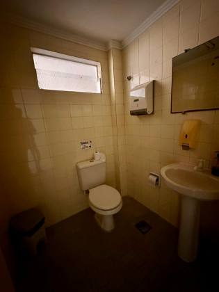 Salas Comerciais no Edifício Oviêdo Teixeira