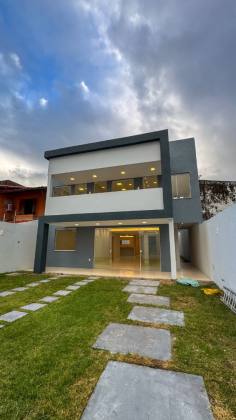 Casa Duplex com Piscina na Atalaia