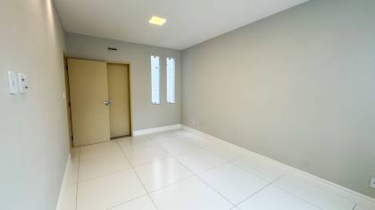 Casa Duplex com Piscina na Atalaia