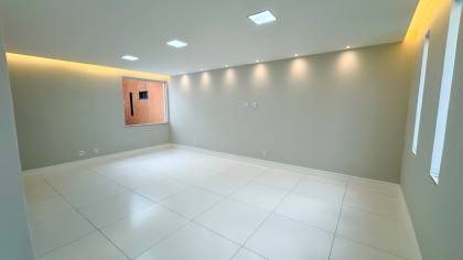 Casa Duplex com Piscina na Atalaia