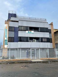 Prédio no Marcos Freire II