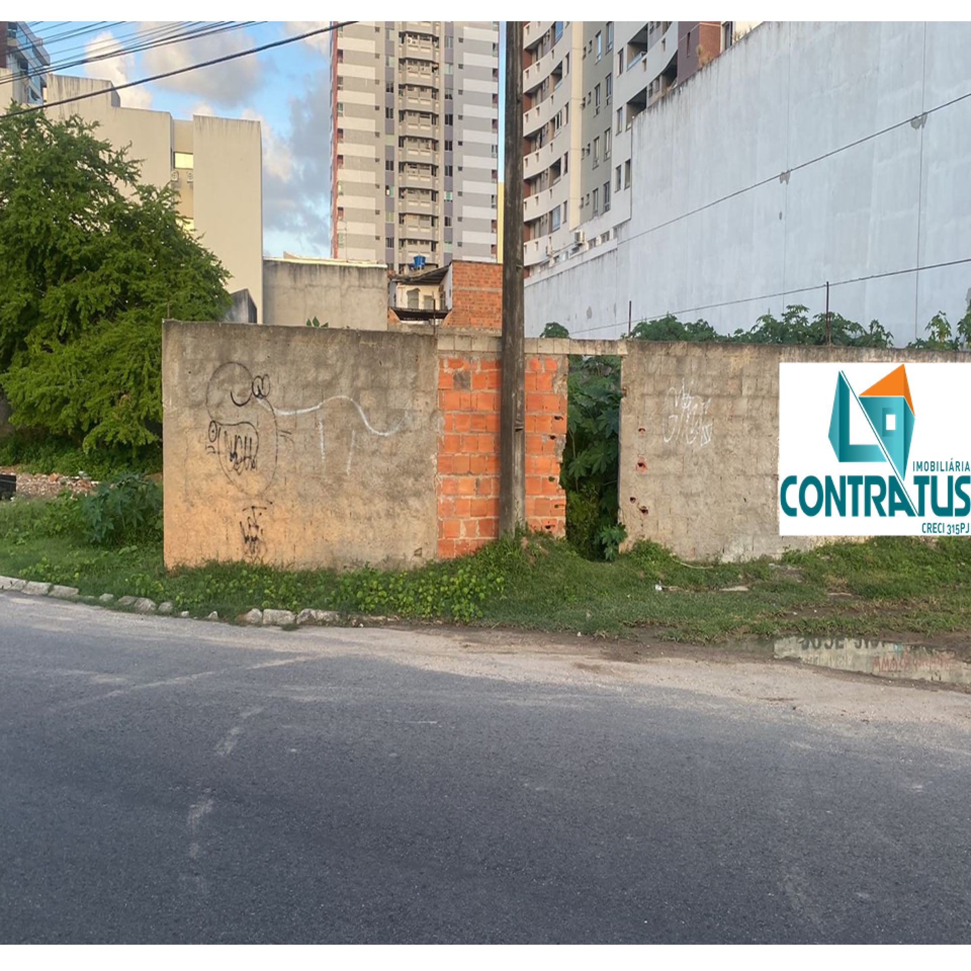 Terreno na Farolândia