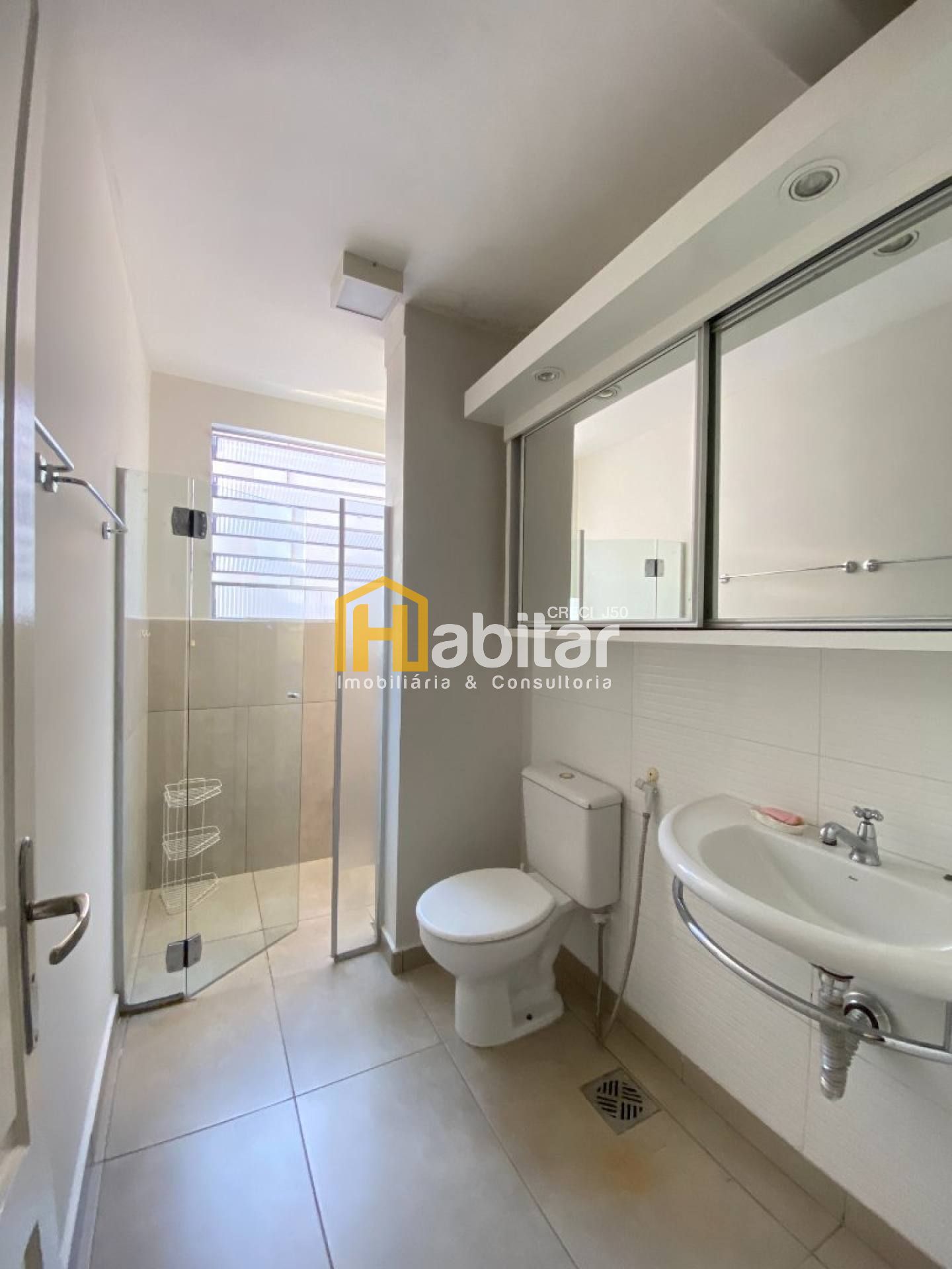 Apartamento Para Alugar com 2 quartos no bairro Bosque em Rio Branco