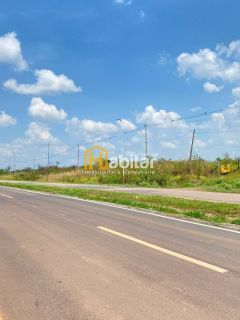 Terreno Br-364 (sentido aeroporto).