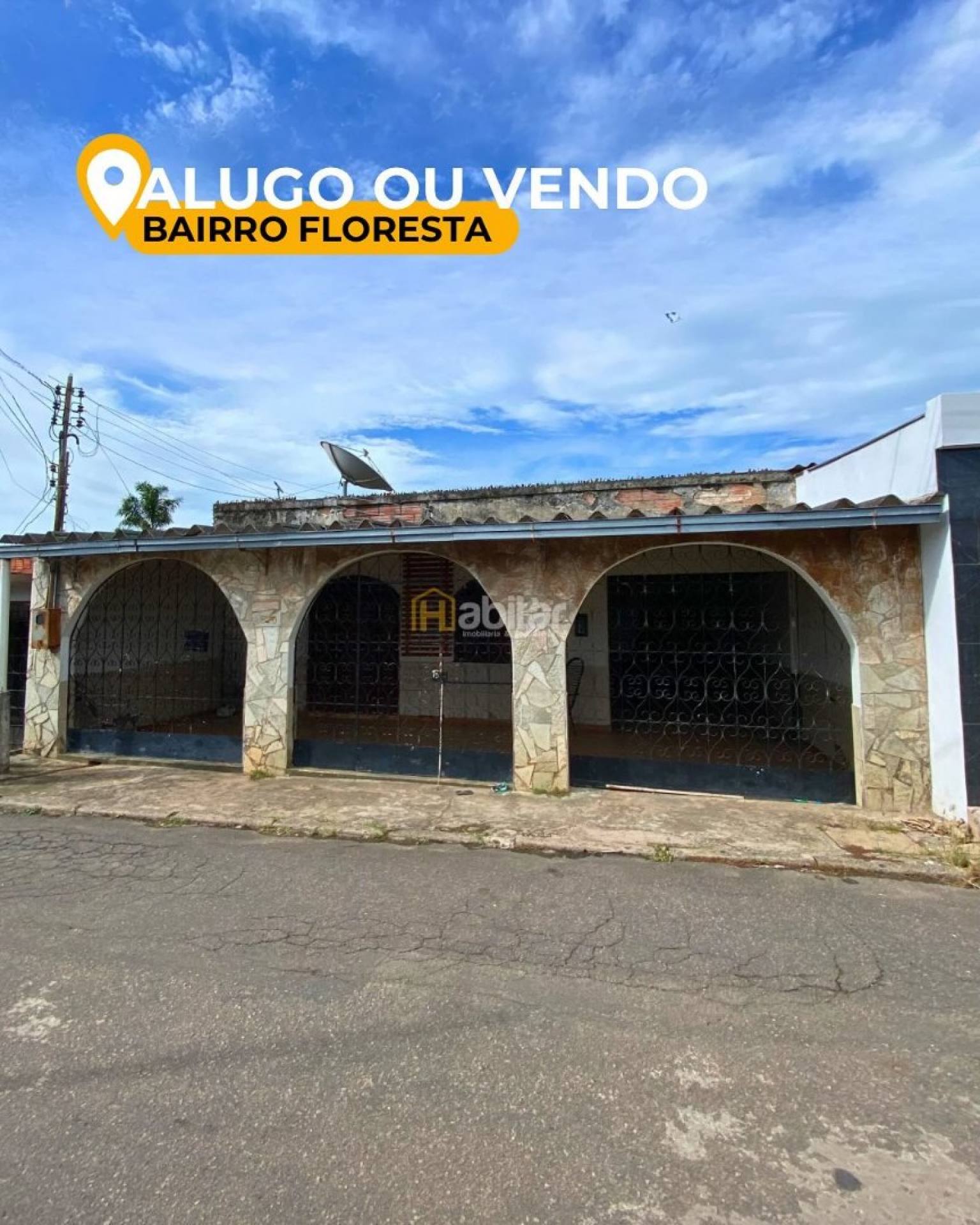Vendo casa com 3 quartos próximo a Bessa Pães e Doces
